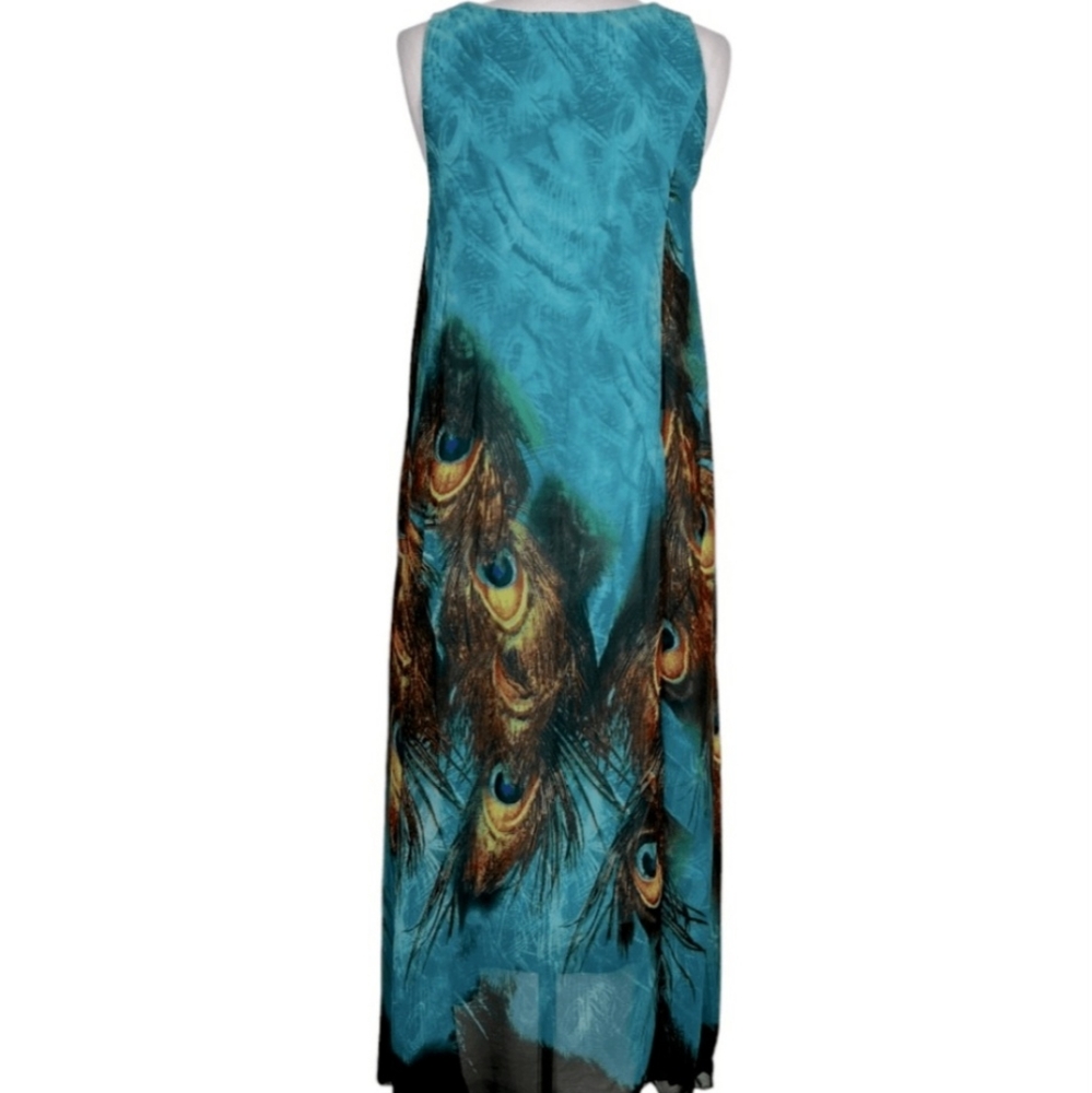 NWT Gracila Peacock Feather print, main color teal/turquoise. Size L